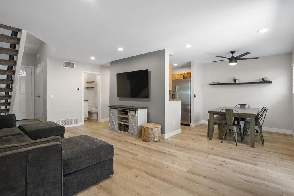 Photo of 14287 Mariana Dr, Poway, CA 92064 (MLS # 260017063)