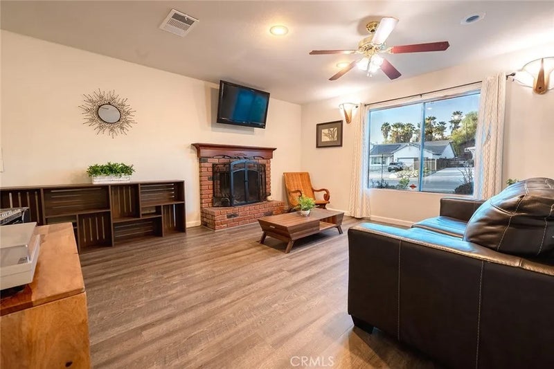 23763 Casa Bonita