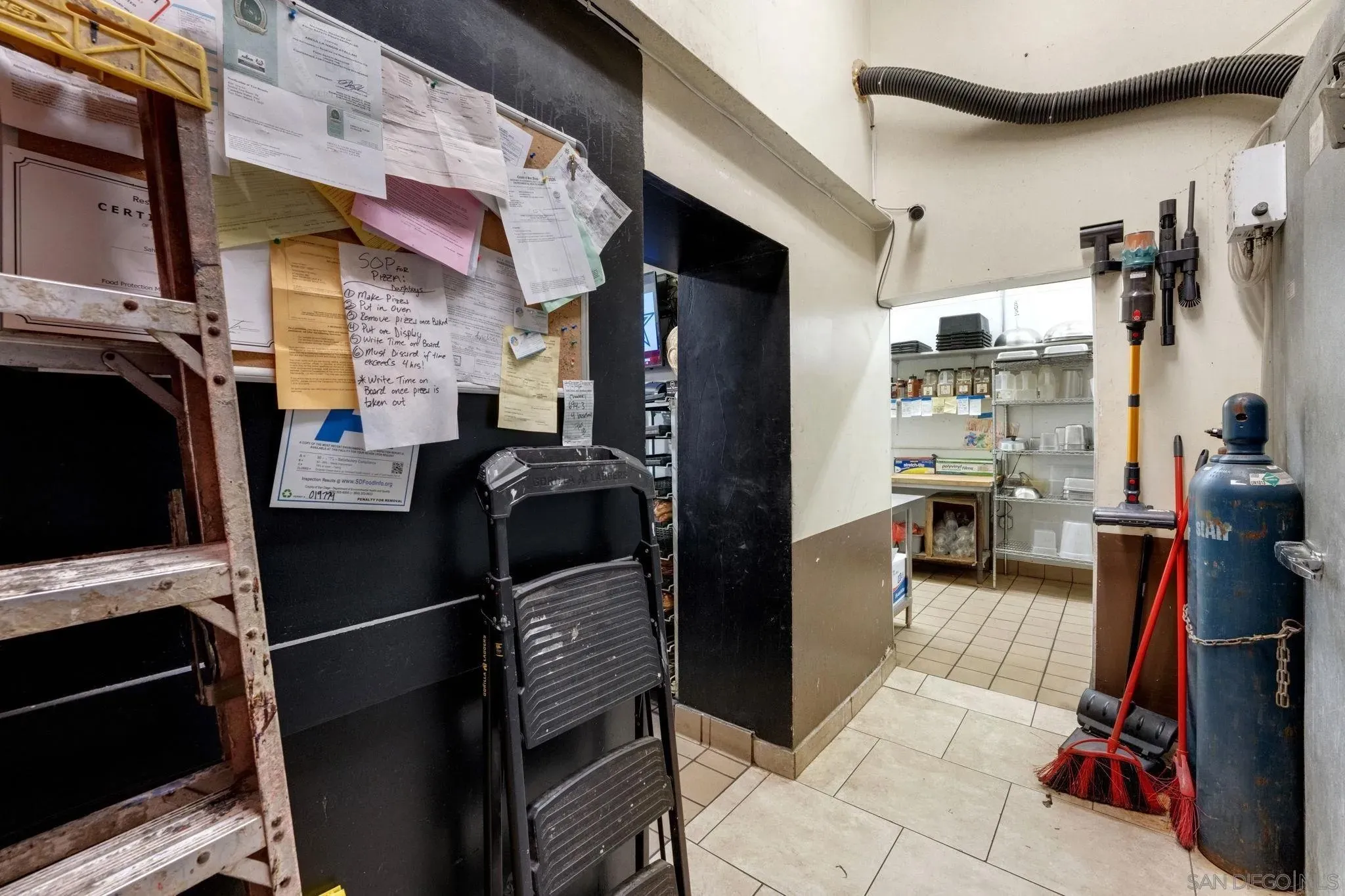 San Diego, California 92107, United States, ,Commercial,Active,241649