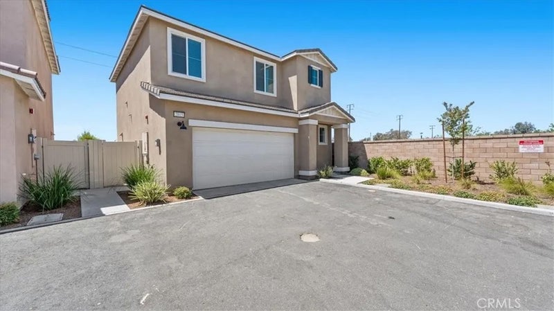 2015 Bergamot Street