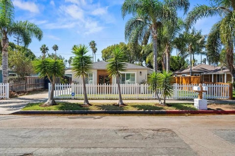 Photo of 1909 S FREEMAN Street, Oceanside, CA 92054 (MLS # NDP2608965)