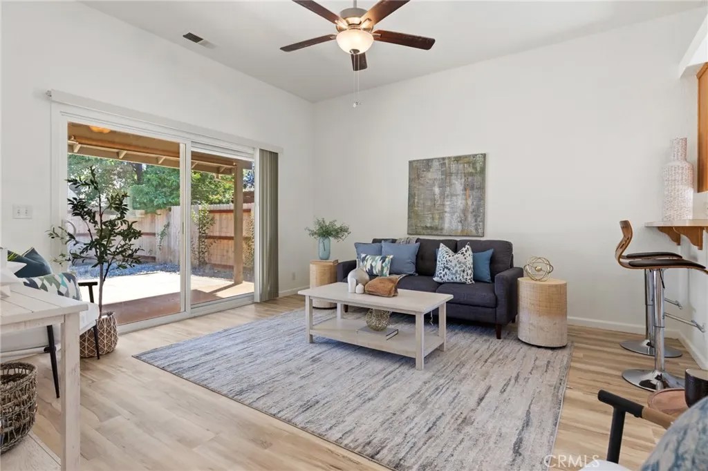 1582 Kona Drive