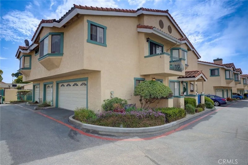 1277 Belridge 11C