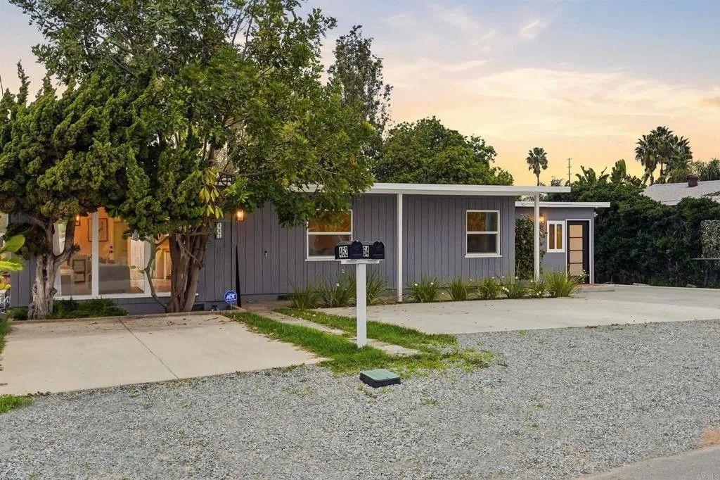 Photo of 462 Emerson Street, Chula Vista, CA 91911 (MLS # PTP2600870)