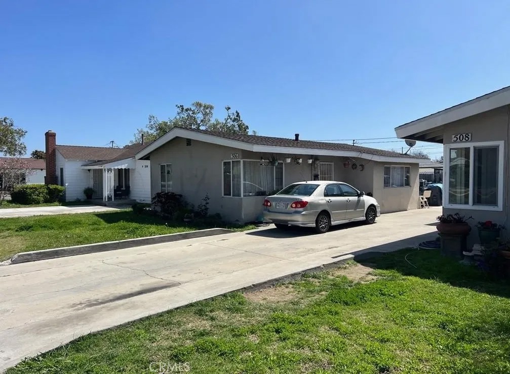 508 W Edinger