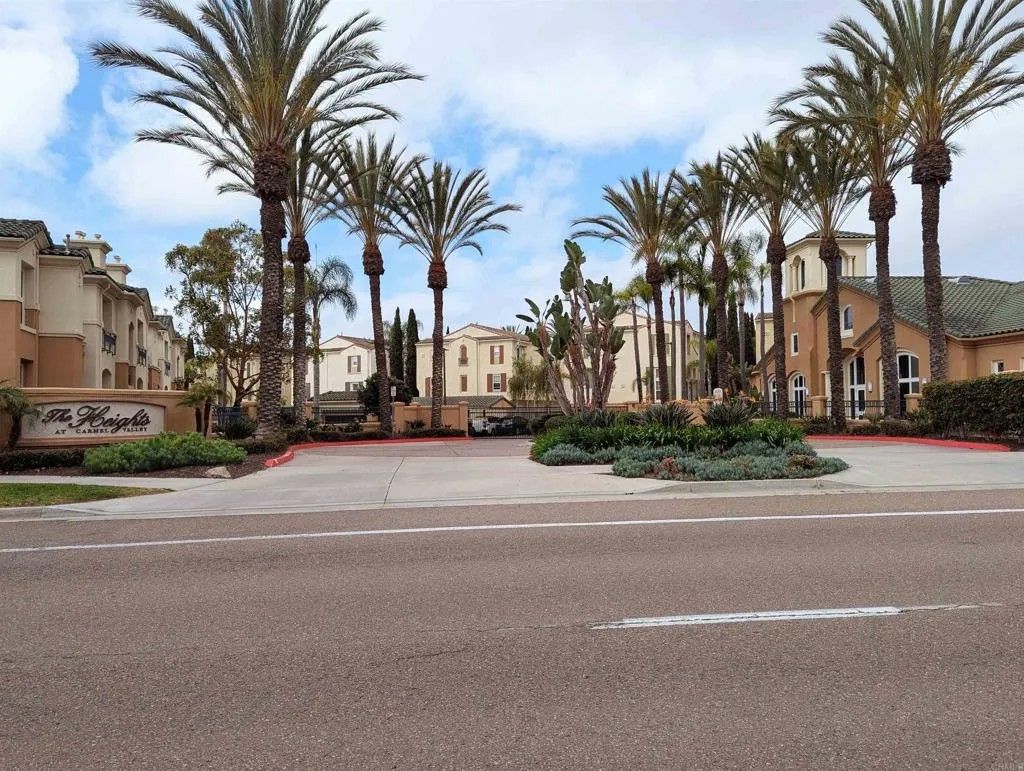 Photo of Carmel Country #303, San Diego, CA 92130 (MLS # NDP2603728)