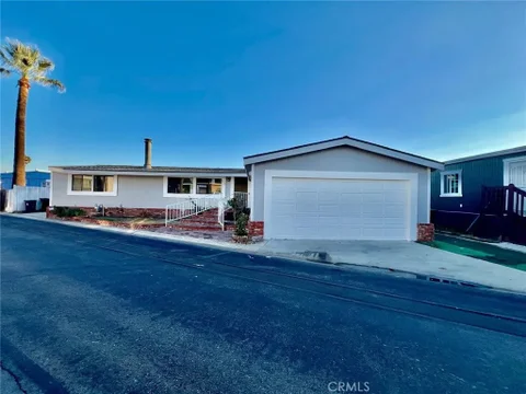 MLS: PW25242312
