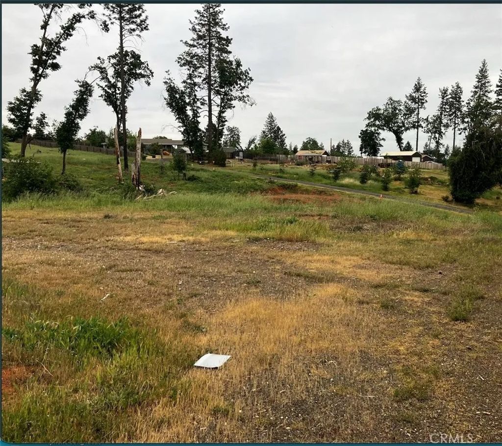 Photo of 1318 Pearson Rd, Paradise, CA 95969 (MLS # PW26068515)