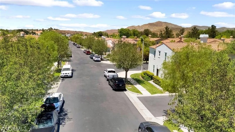 4244 Windspring