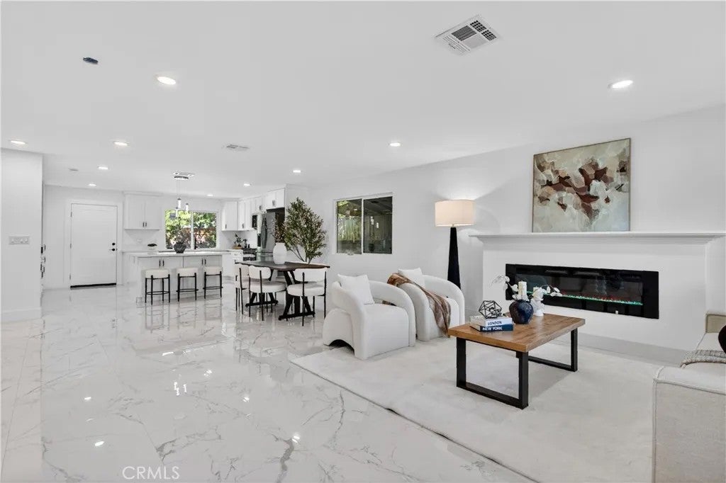 24541 Penfield