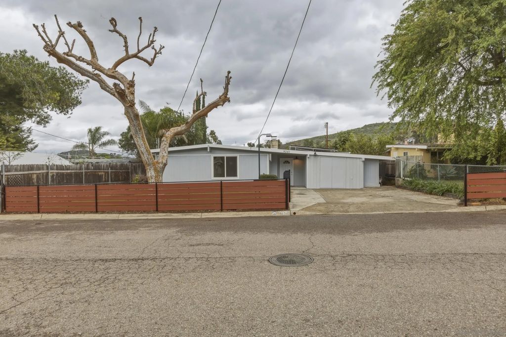 Photo of 9241 Bloomdale St, Santee, CA 92071 (MLS # 260004156)