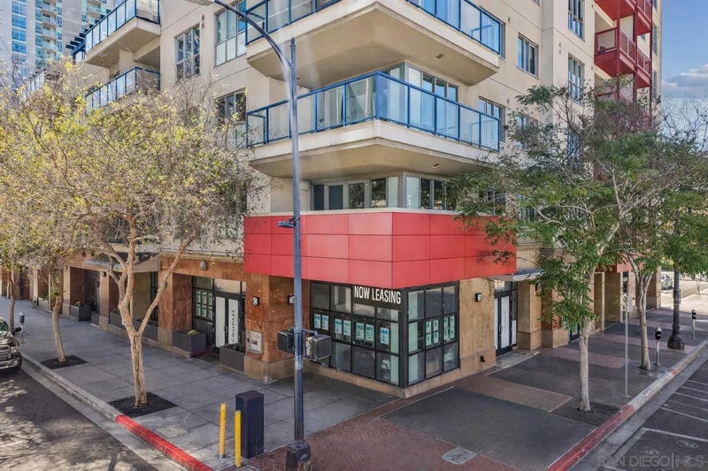 875 G St 108