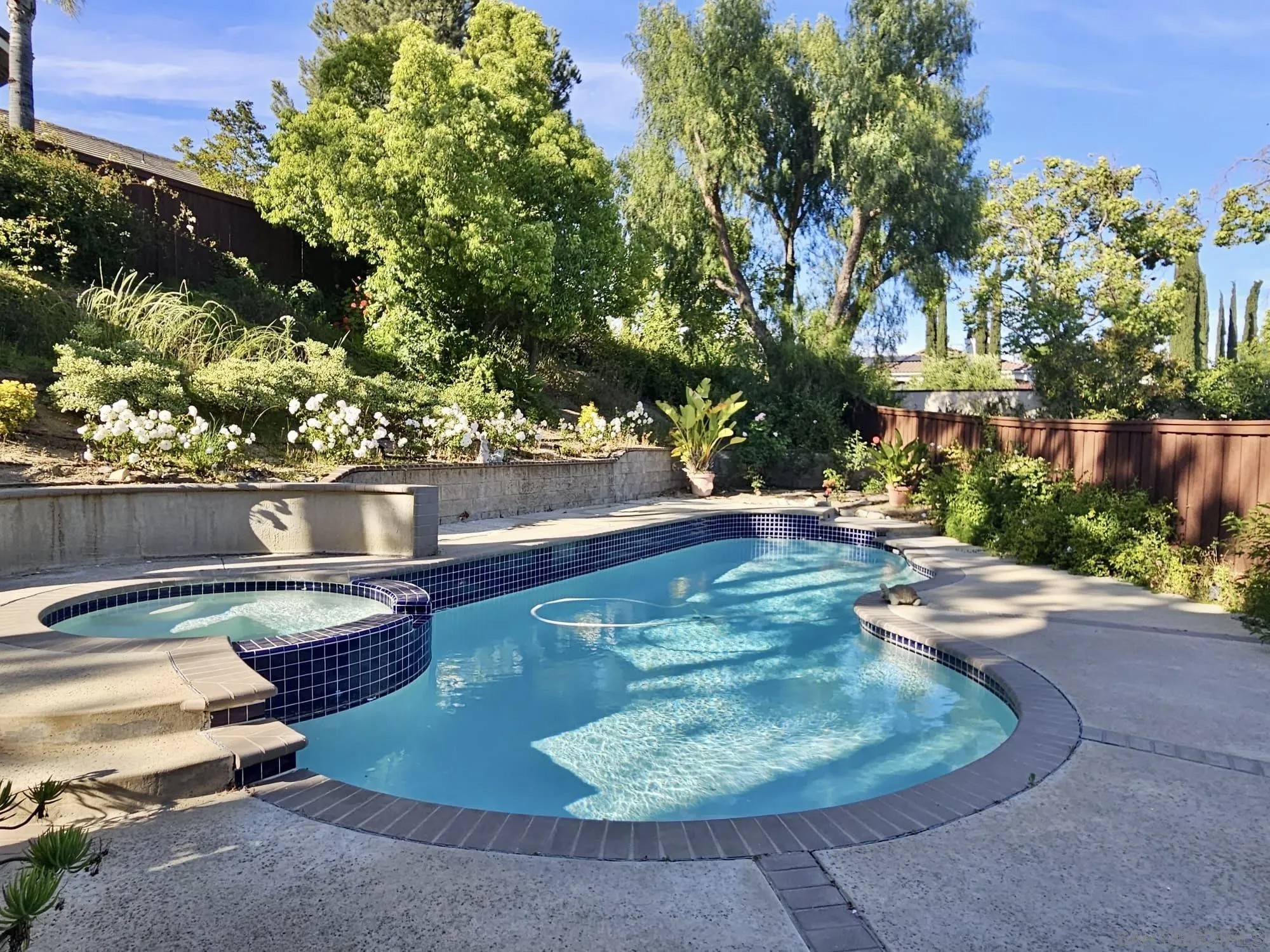 44028 Highlander Drive