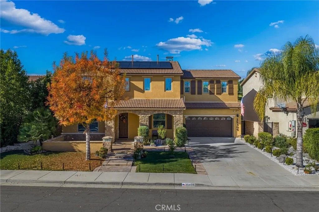 Photo of 35409 Summerholly Lane, Murrieta, CA 92563 (MLS # SW25277703)