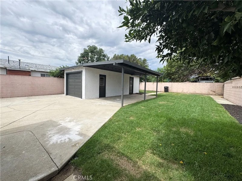 575 E Fernleaf