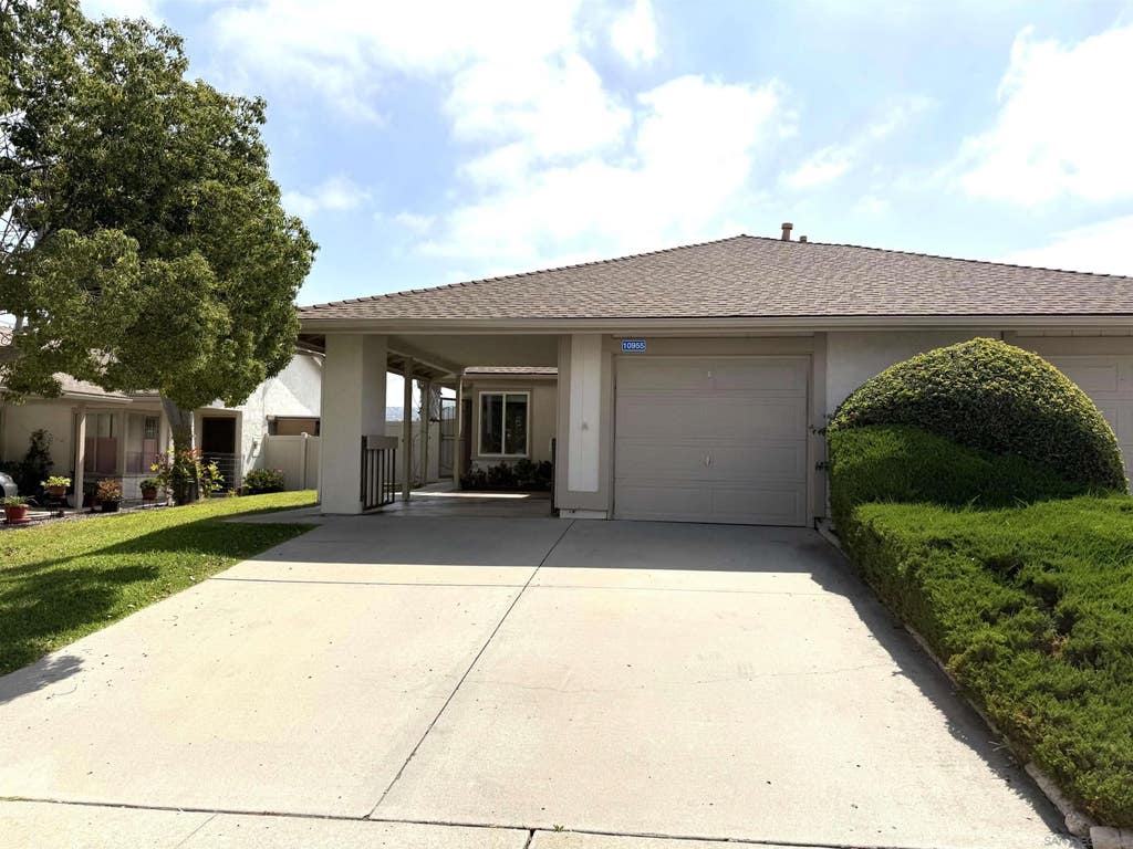 Photo of 10955 Via Abaca, San Diego, CA 92126 (MLS # 260019020)