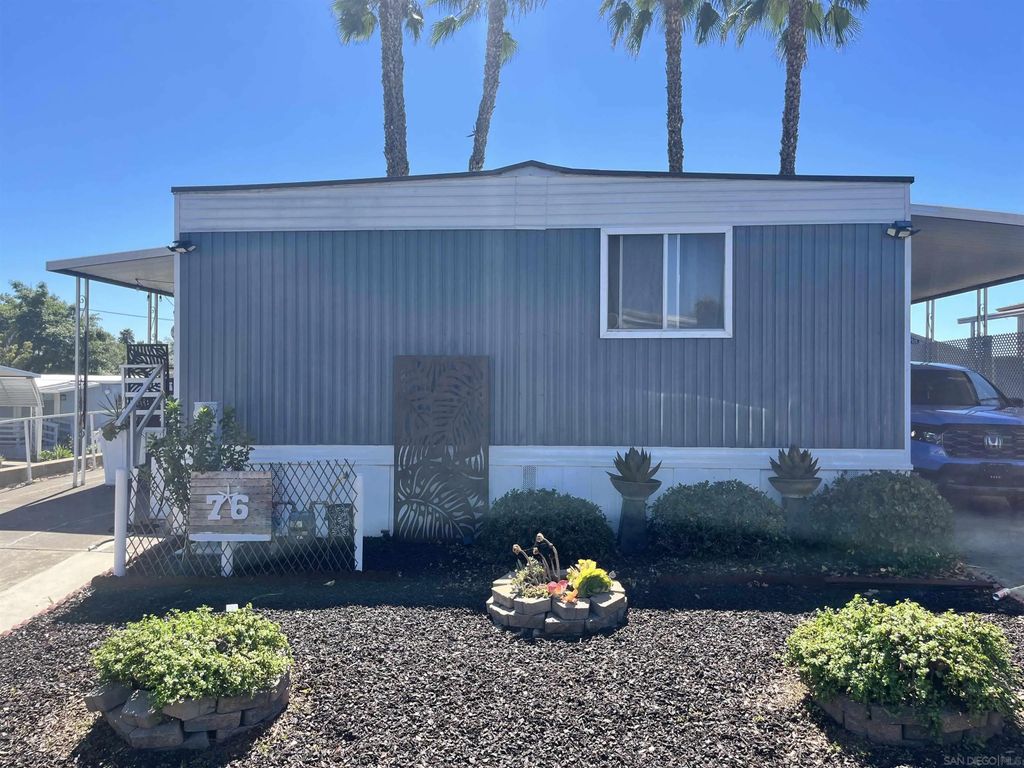 Photo of 1120 E Mission Road #76, Fallbrook, CA 92028 (MLS # 250040122)