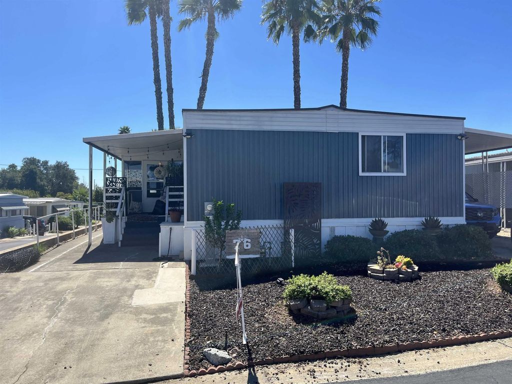 Photo of 1120 E Mission Road #76, Fallbrook, CA 92028 (MLS # 250040122)