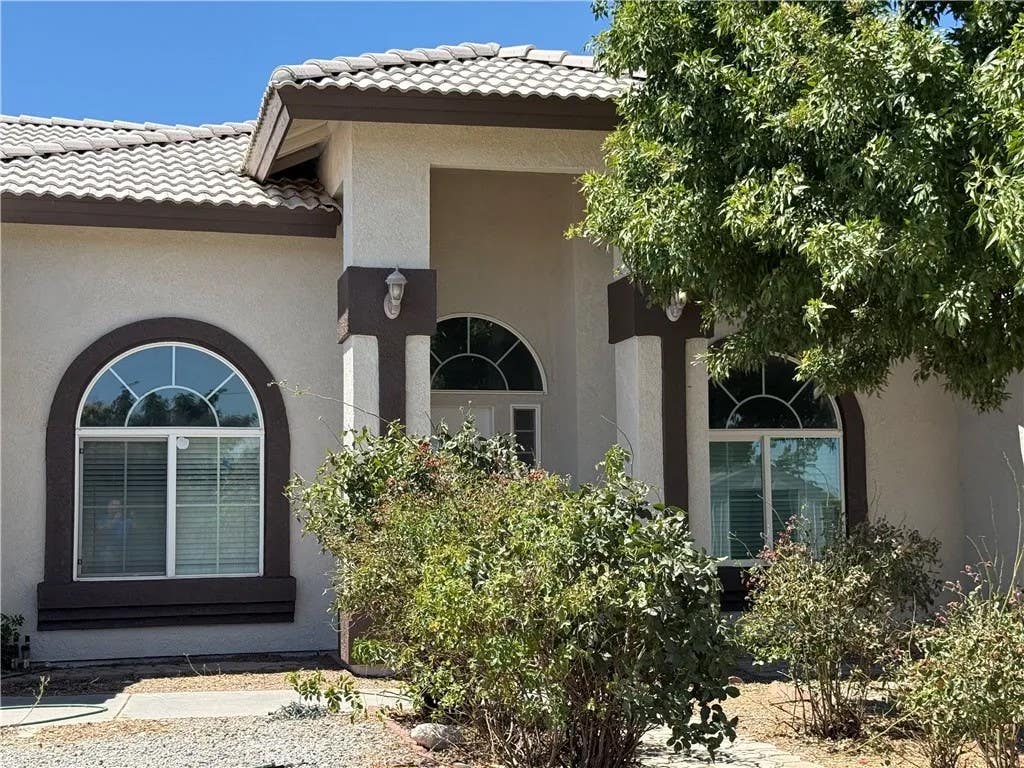 Photo of 6439 Lime RD, Phelan, CA 92371 (MLS # IV26173500)