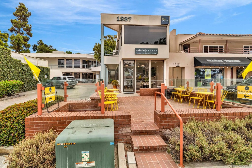 Photo of 1237 Camino Del Mar Suite A, Del Mar, CA 92014 (MLS # 260024513)