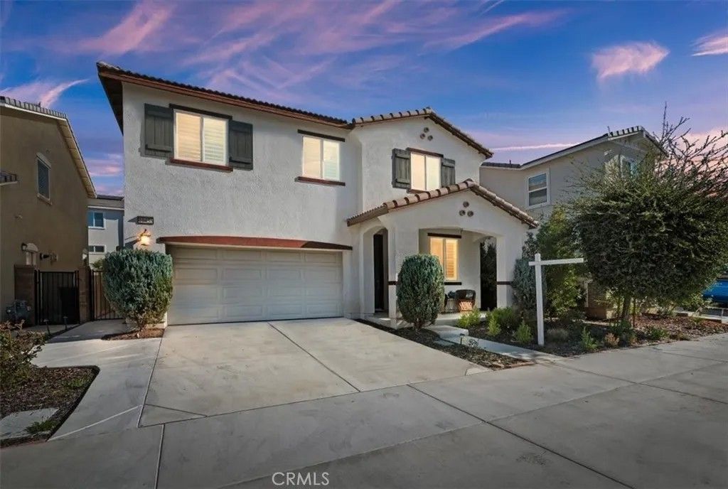 Photo of 19435 Fortunello Ave, Riverside, CA 92508 (MLS # IV25274205)