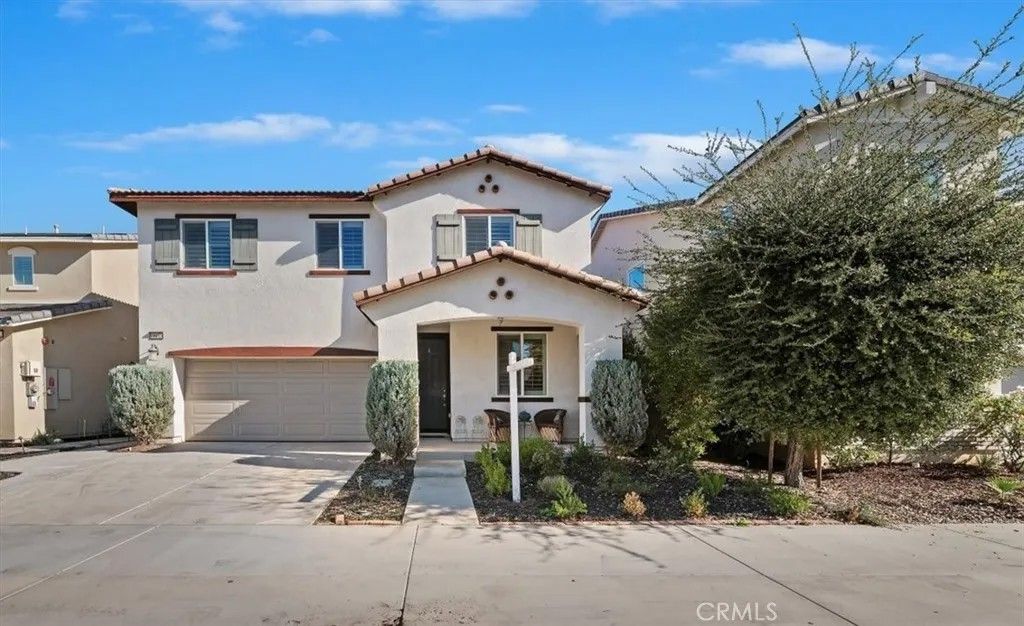 Photo of 19435 Fortunello Ave, Riverside, CA 92508 (MLS # IV25274205)