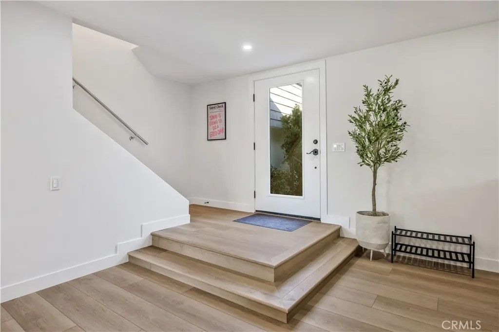 Photo of 25266 Pacifica Ave, Mission Viejo, CA 92691 (MLS # OC25274271)