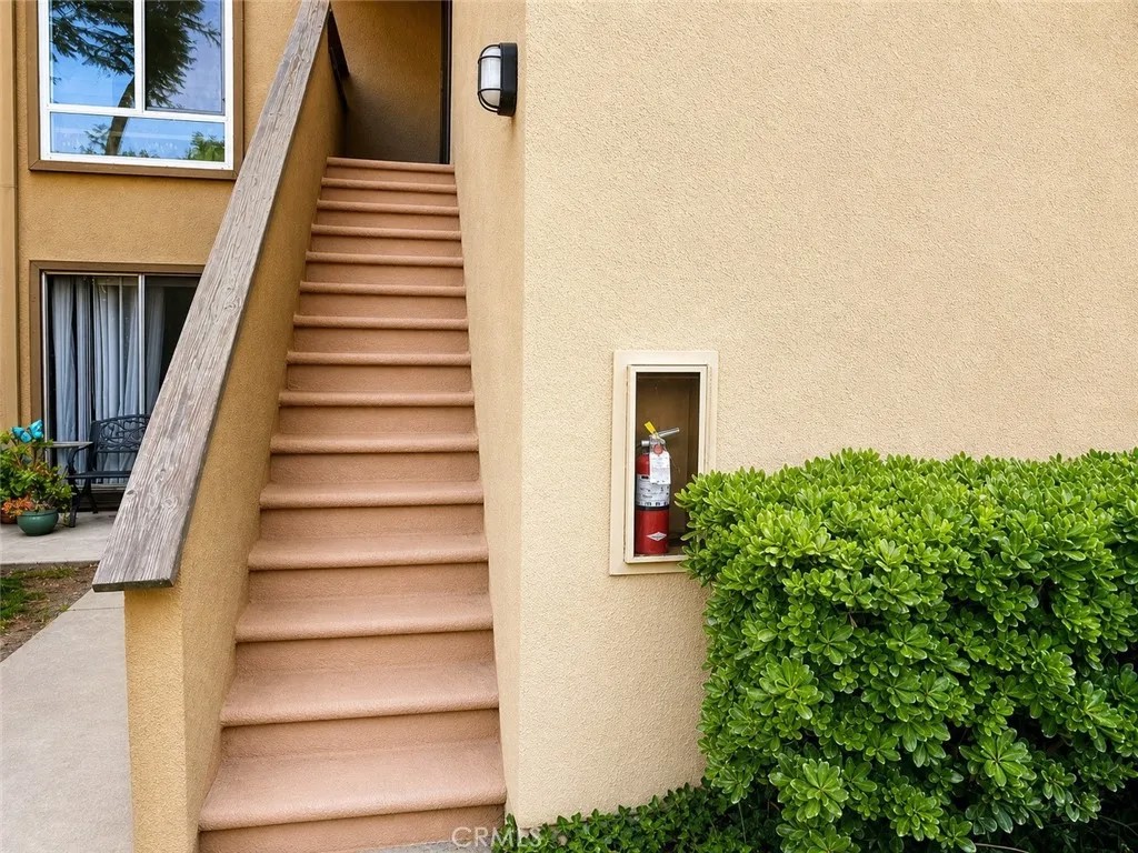 1001 W Stevens 409