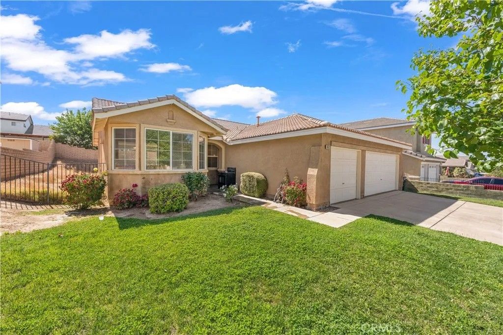 Photo of 36521 Silverado Drive, Palmdale, CA 93550 (MLS # SR25281351)