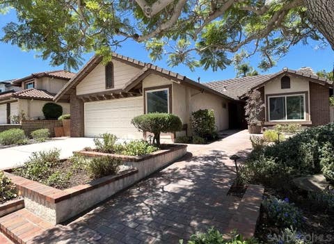 Photo of 13416 Landfair Rd, Carmel Valley, CA 92130 (MLS # 260018091)