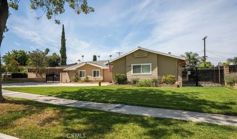 Photo of 6023 Academy Ave, Riverside, CA 92506 (MLS # TR26083765)
