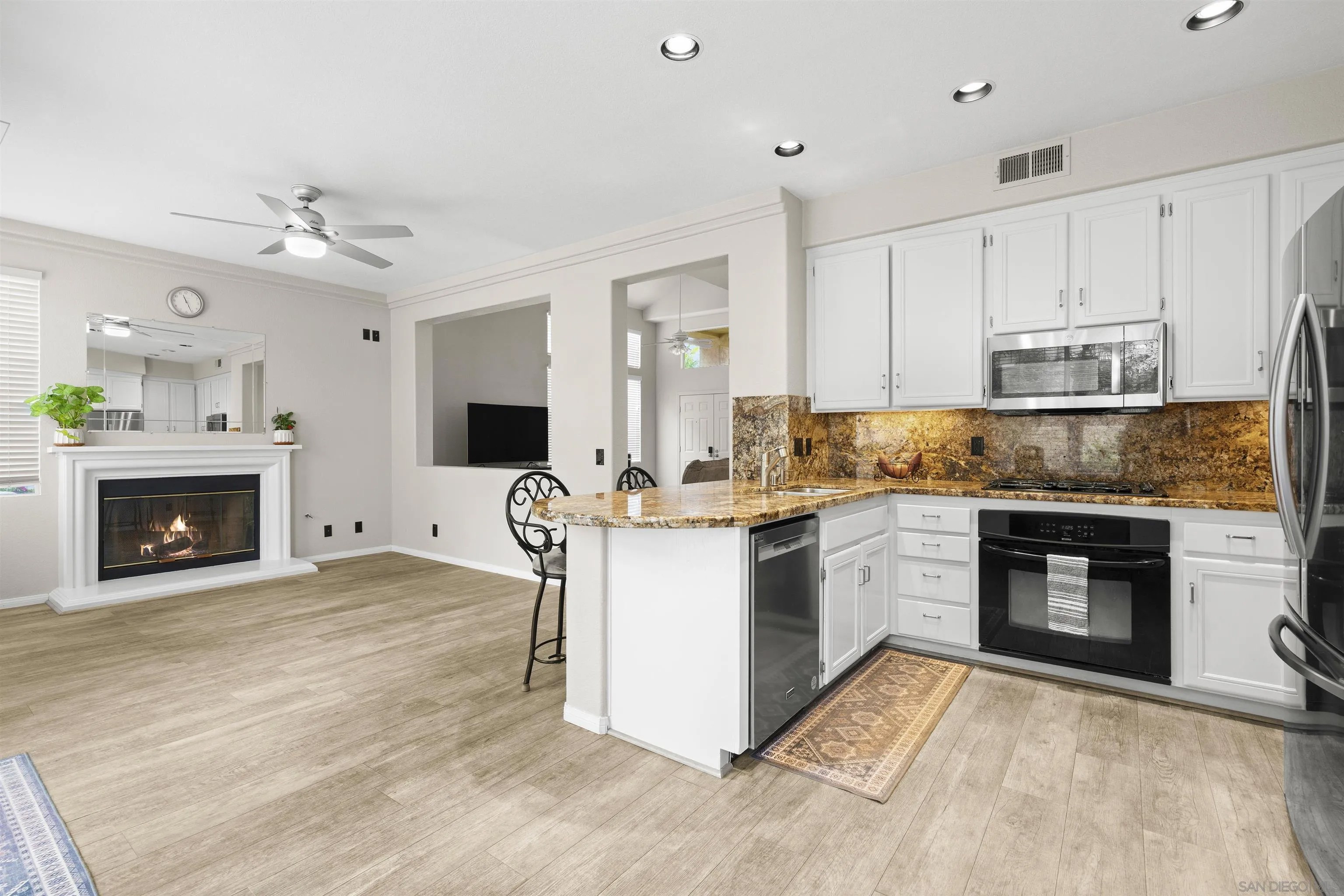 12565 Swan Canyon