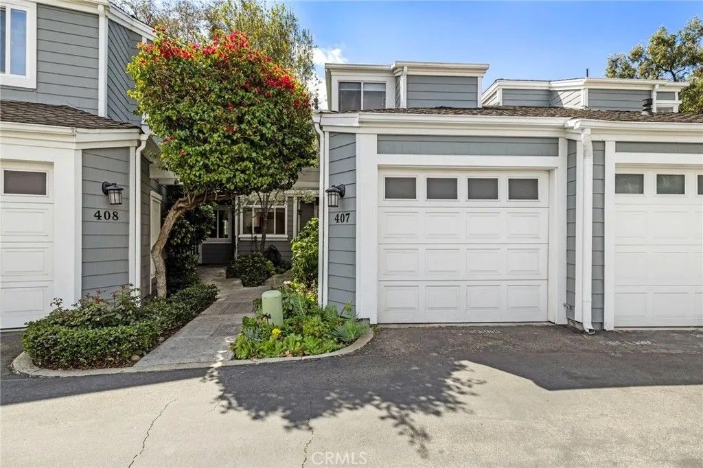Photo of 407 San Nicholas Court, Laguna Beach, CA 92651 (MLS # PW26068357)