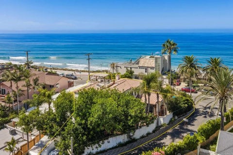Photo of 951 Neptune Avenue, Encinitas, CA 92024 (MLS # NDP2608244)