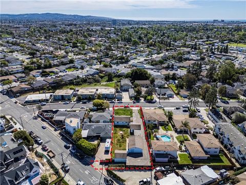 Photo of 2235 Canyon Dr, Costa Mesa, CA 92627 (MLS # PW26047390)