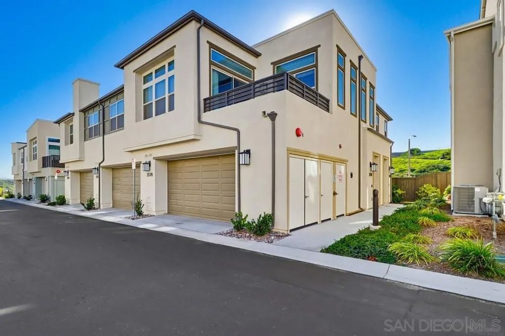 Photo of 2080 Trevi Circle, Chula Vista, CA 91913 (MLS # 260002609)