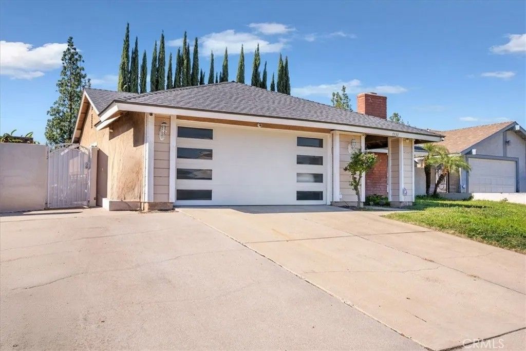 Photo of 7930 Perlite Ct, Rancho Cucamonga, CA 91730 (MLS # CV26021343)