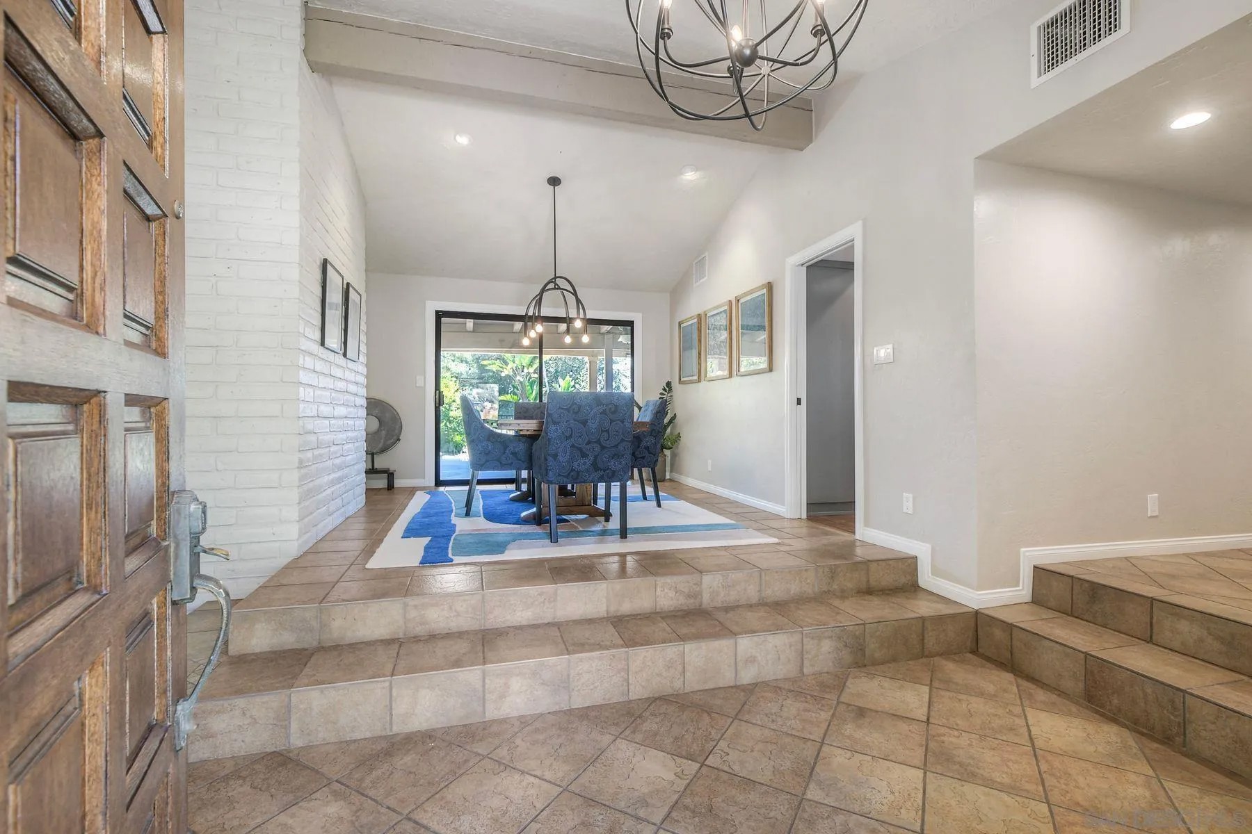 338 Merrywood