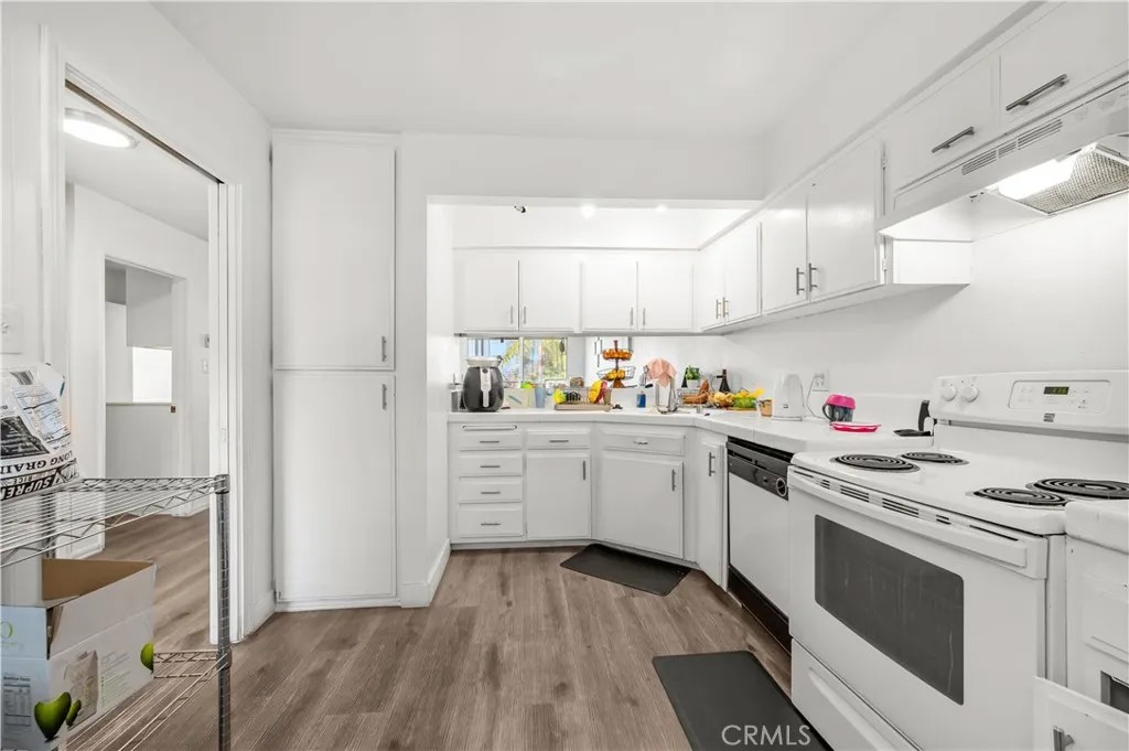 4505 California 402