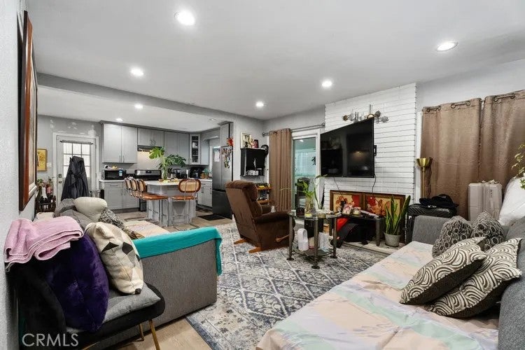8936 Aberdeen Lane