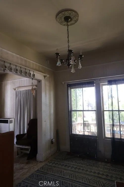 209 Carlton