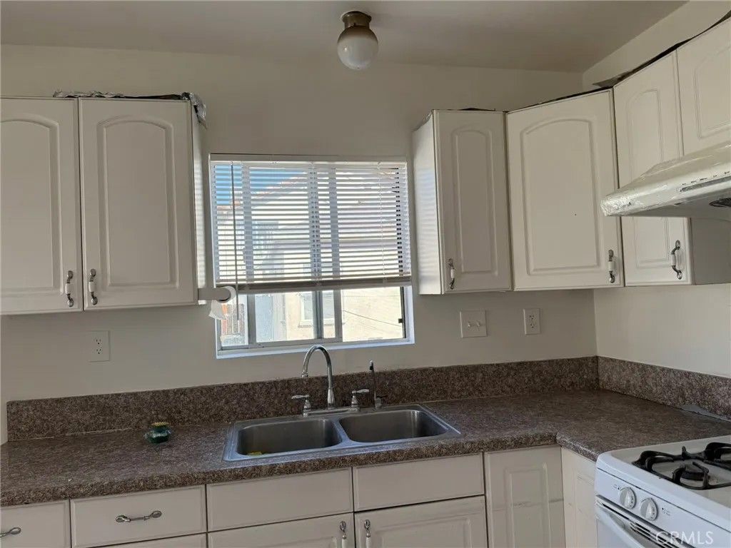 Photo of 231 S Lincoln Avenue #front, Monterey Park, CA 91755 (MLS # WS25238925)