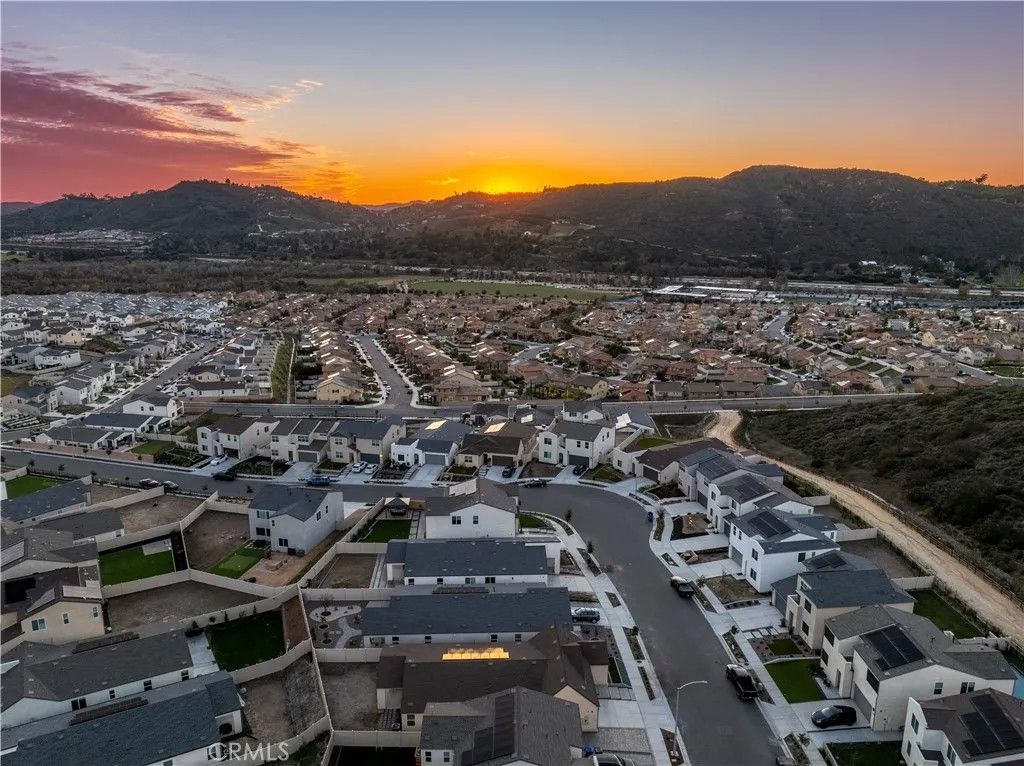 Photo of 35555 Orchard Trail, Fallbrook, CA 92028 (MLS # SW25279295)