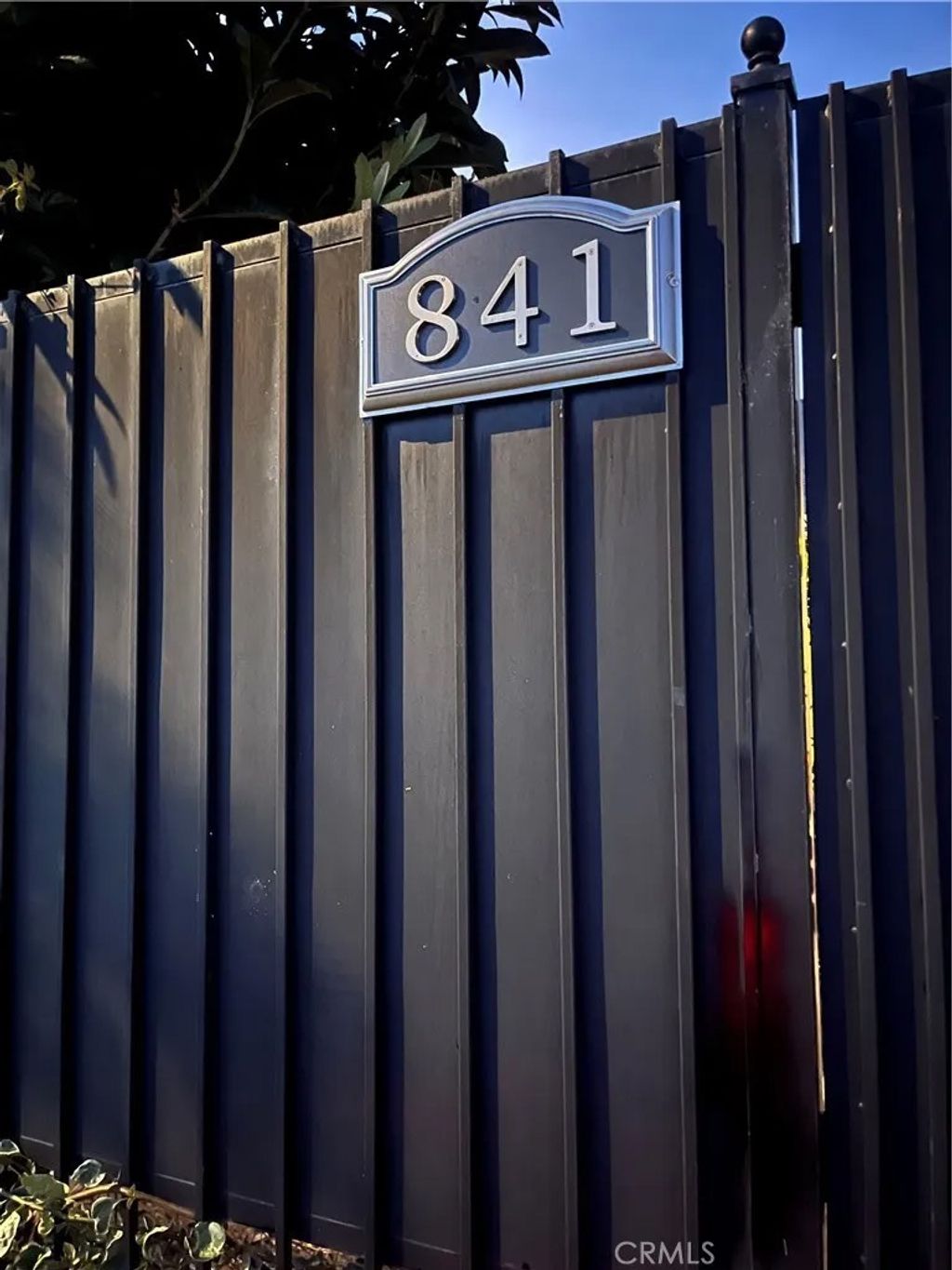 Photo of 841 W 58th St, Los Angeles, CA 90037 (MLS # SB26016973)