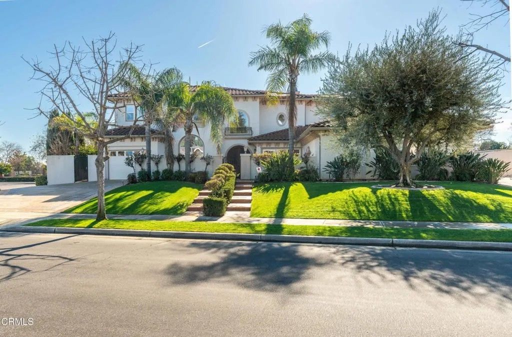 Photo of 11901 Clegg Drive, Bakersfield, CA 93311 (MLS # V1-34065)