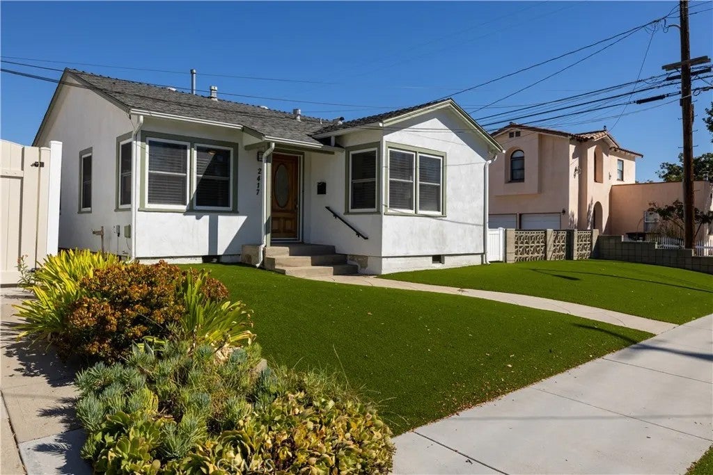 Photo of 2417 Sonoma Street, Torrance, CA 90501 (MLS # BB26220564)