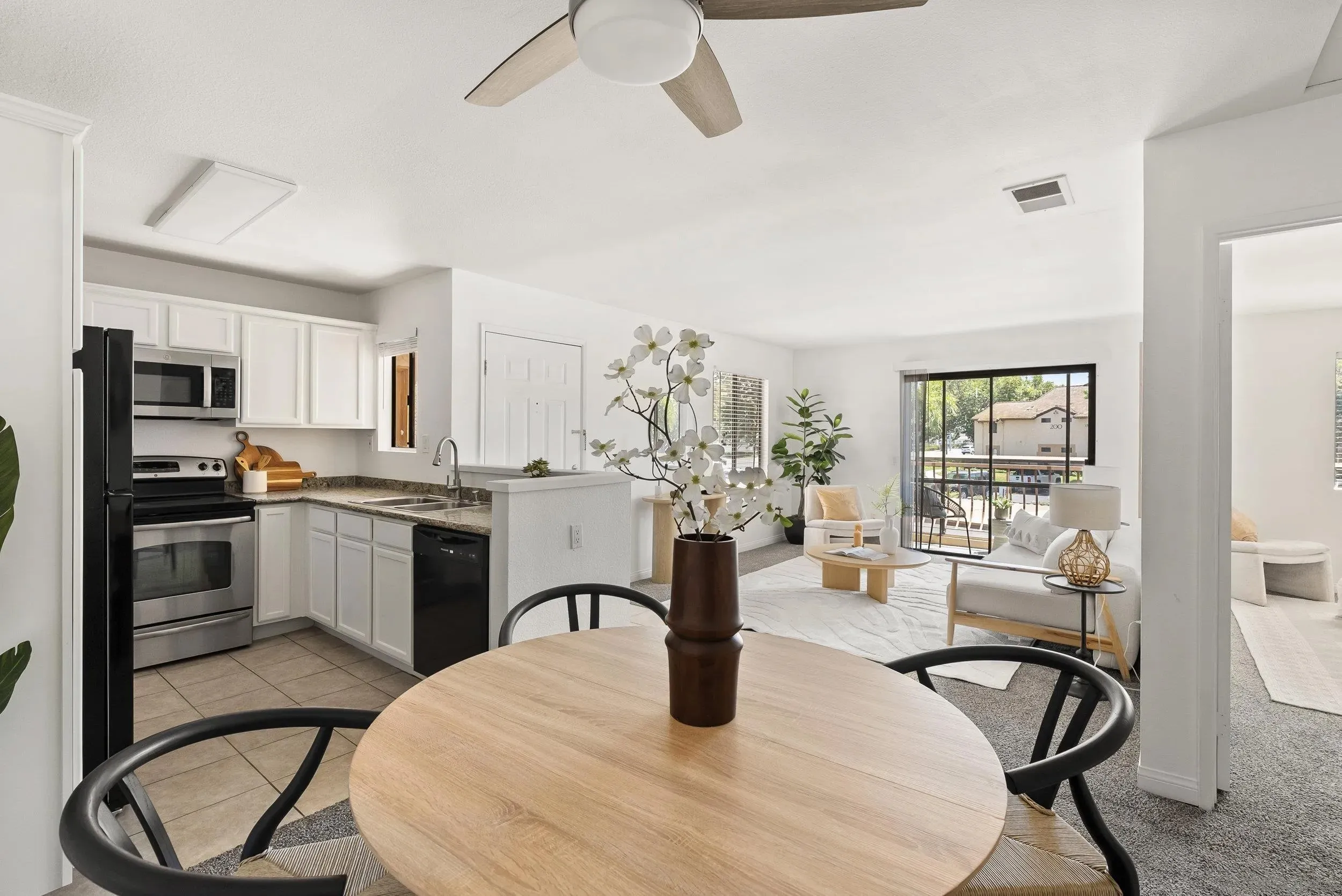 El Cajon, California 92019, United States, 1 Bedroom Bedrooms, ,1 BathroomBathrooms,Residential,Active,153761