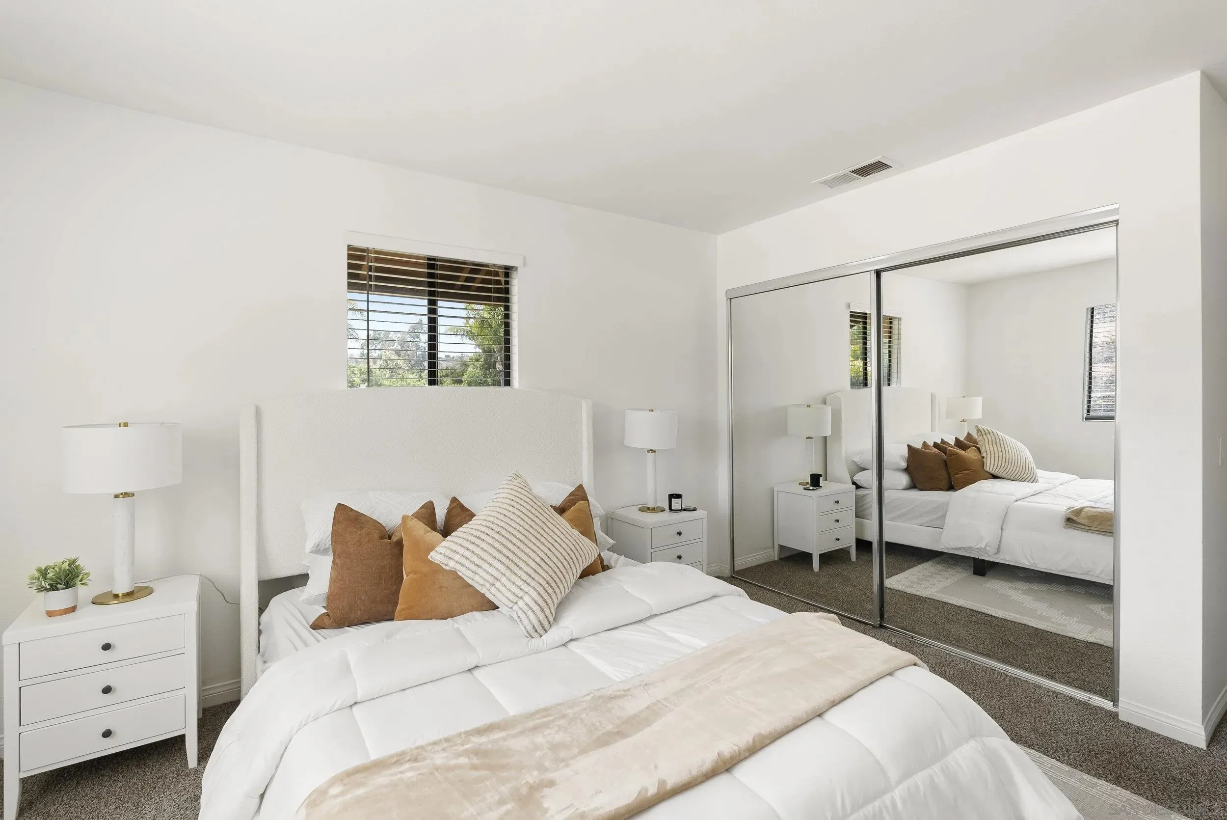 El Cajon, California 92019, United States, 1 Bedroom Bedrooms, ,1 BathroomBathrooms,Residential,Active,153761