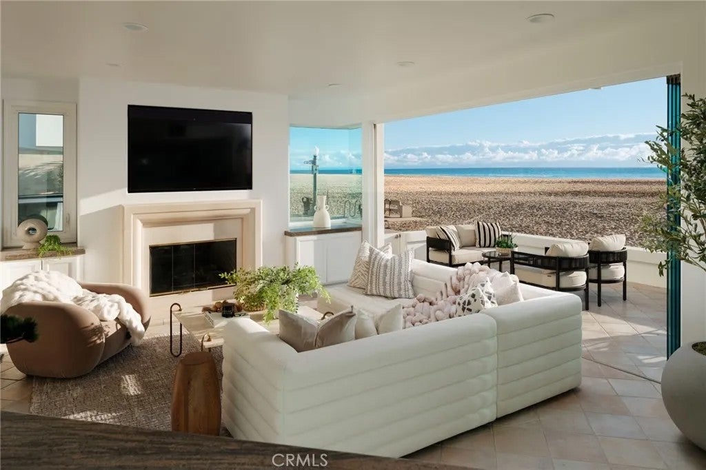 3000 W Oceanfront