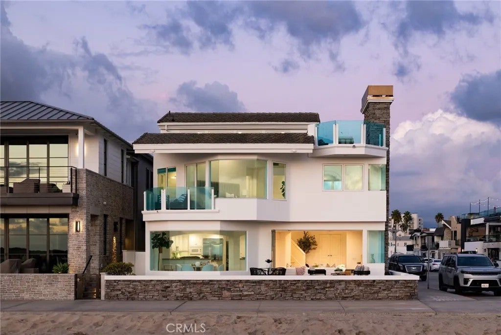 3000 W Oceanfront